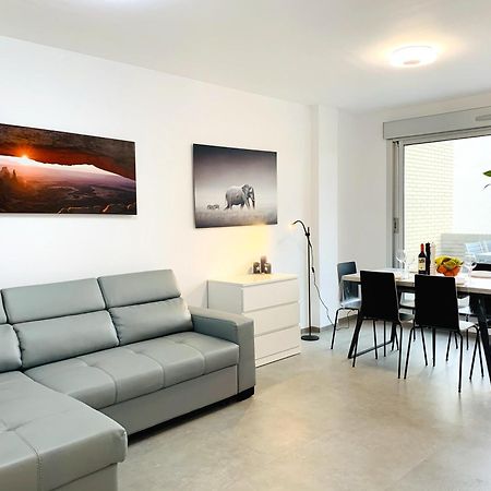 Magnifico Apartamento De Planta Alta La Isla Torrevieja Kültér fotó